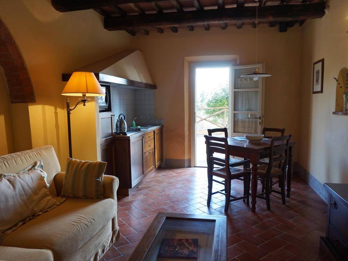 Borgo Colleoli Resort Buitenkant foto