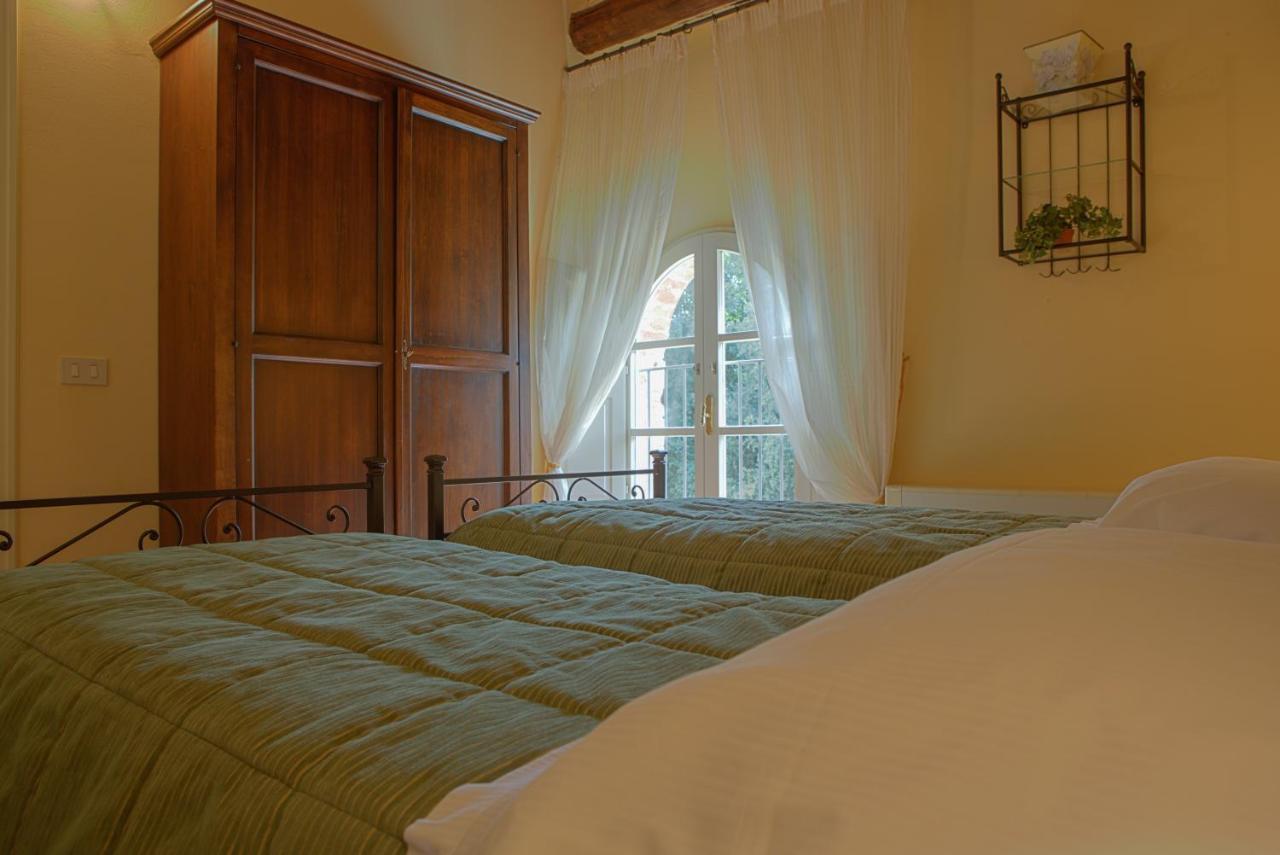 Borgo Colleoli Resort Buitenkant foto