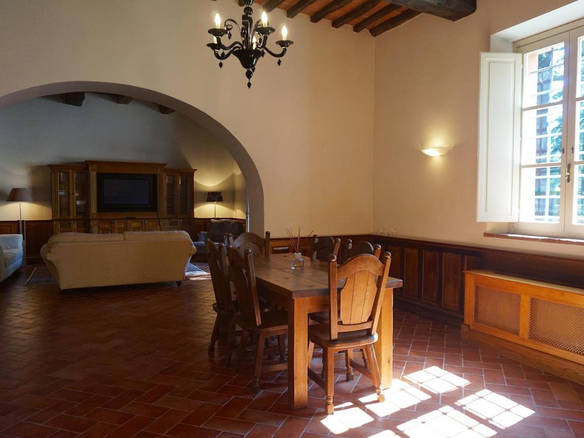 Borgo Colleoli Resort Buitenkant foto