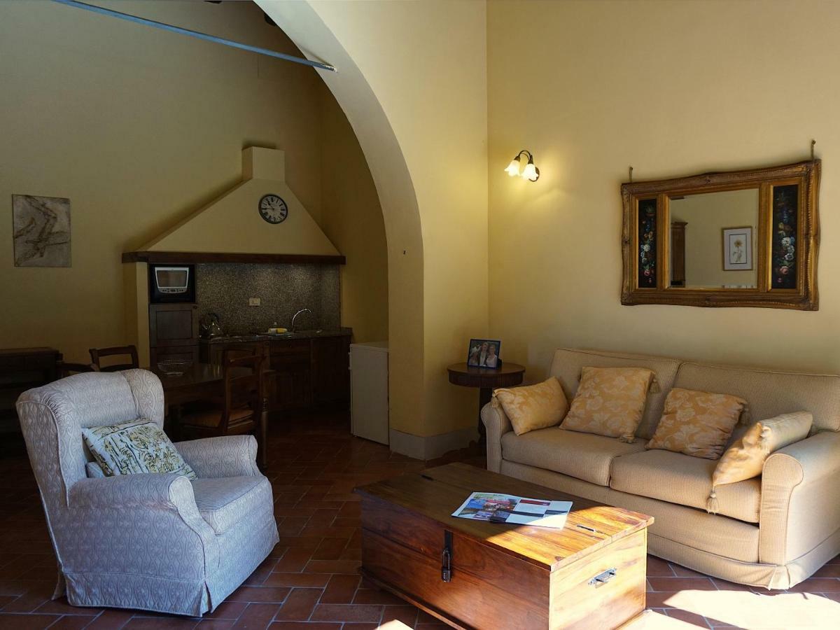 Borgo Colleoli Resort Buitenkant foto